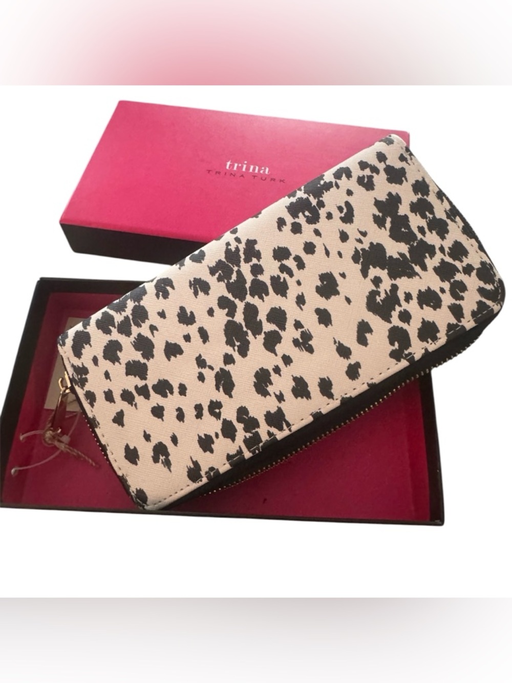 Trina Turk Leopard Print Large Zip Around Wallet - Black & Cream - Picture 3 of 6